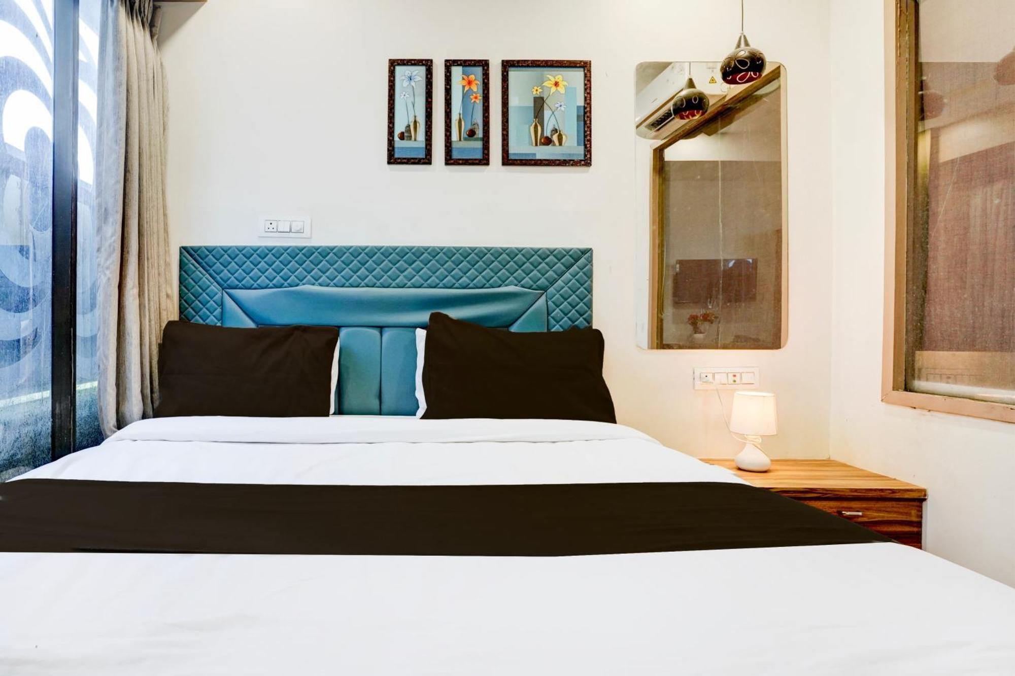 Super Collection O Vesu Surat Formerly Hotel Signature Εξωτερικό φωτογραφία