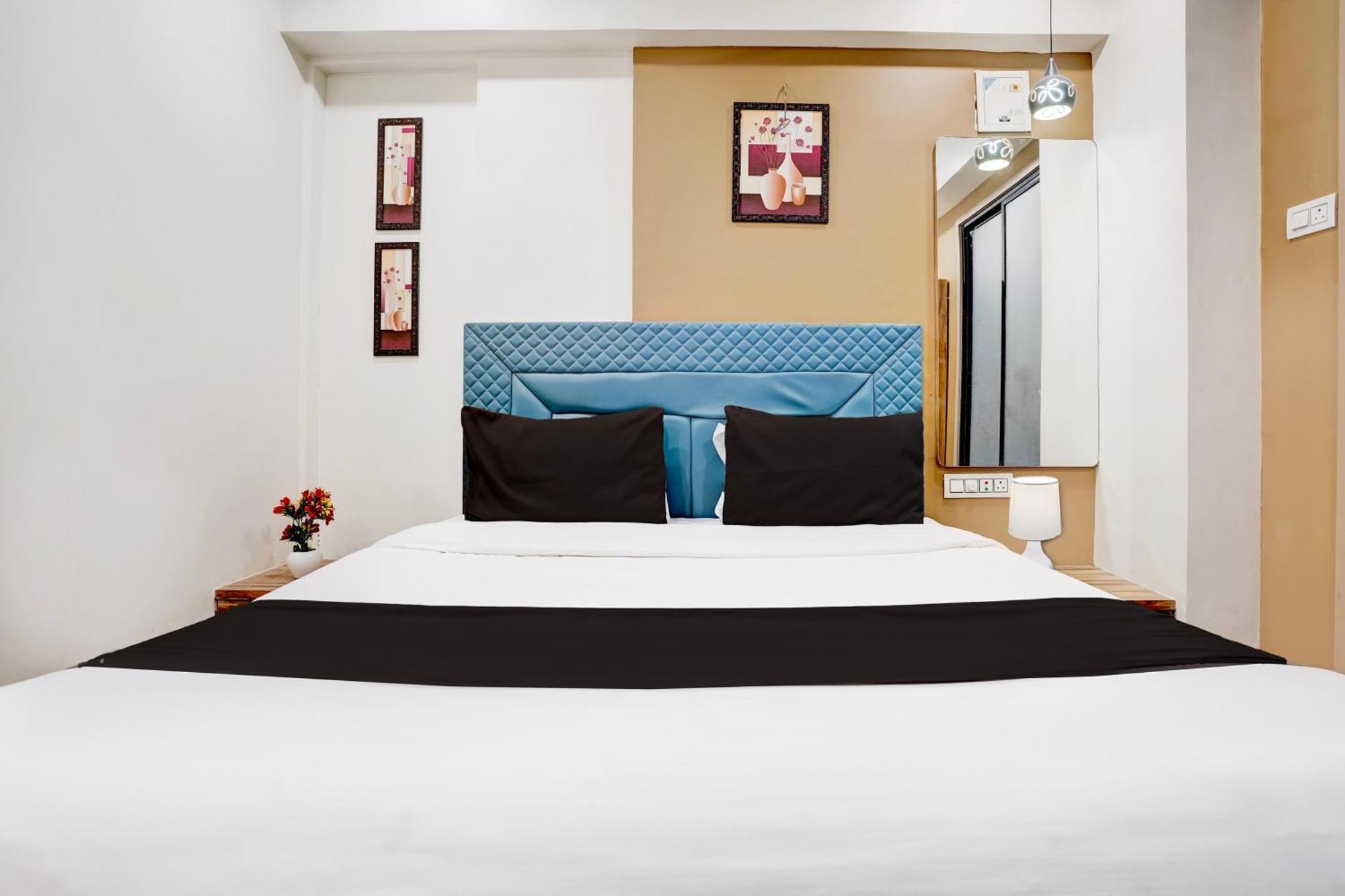 Super Collection O Vesu Surat Formerly Hotel Signature Εξωτερικό φωτογραφία