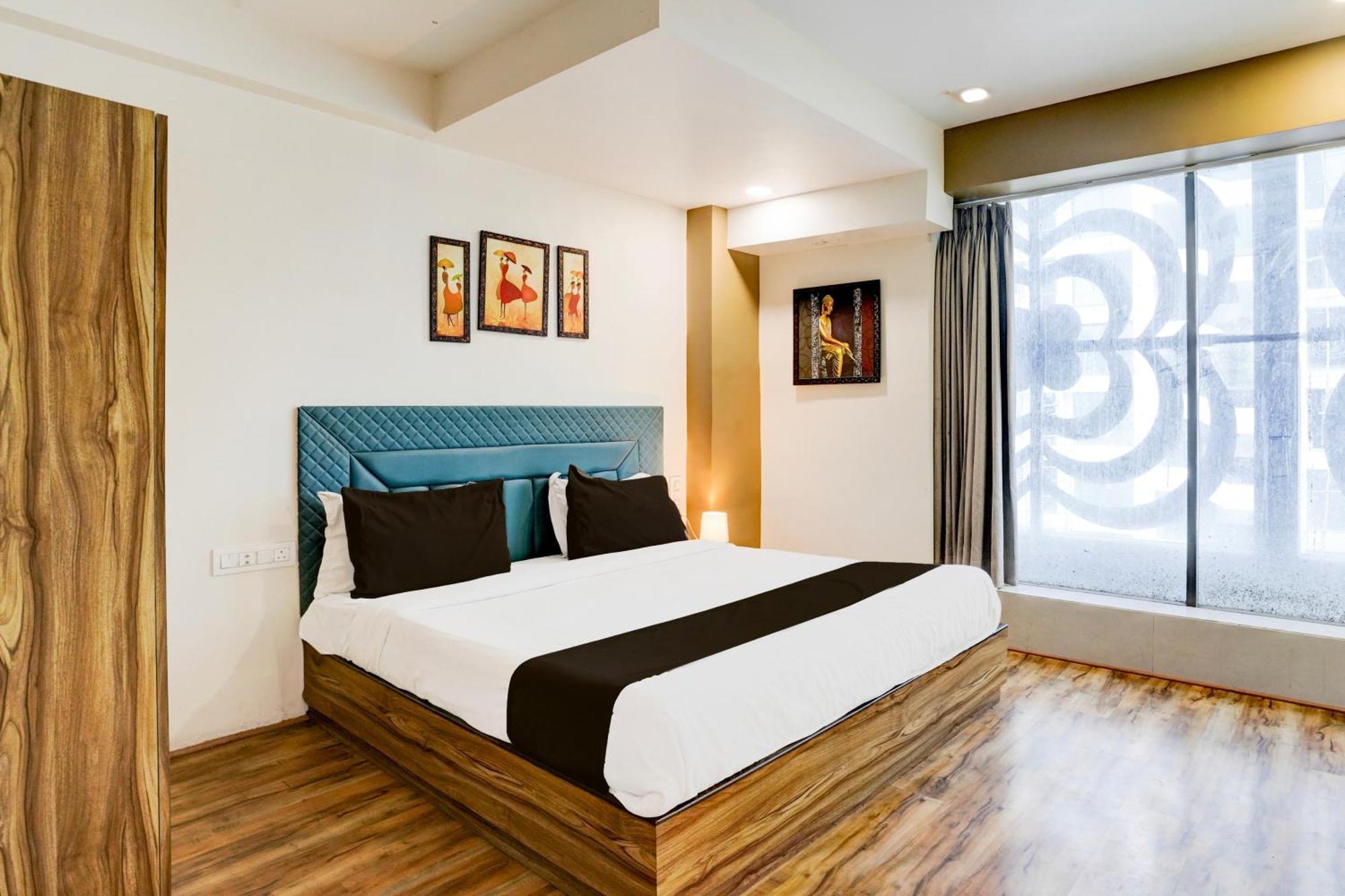 Super Collection O Vesu Surat Formerly Hotel Signature Εξωτερικό φωτογραφία